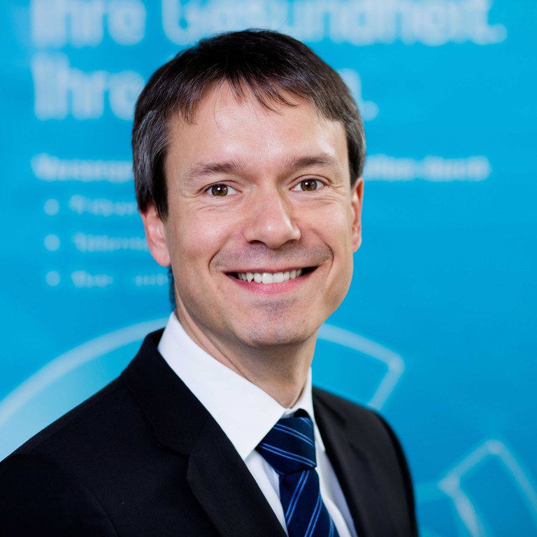 Dr. Olaf Müller