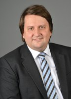Dr. Fabian Magerl